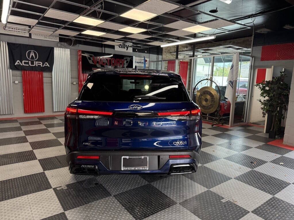 2023 INFINITI QX60 PURE Royal Oak MI
