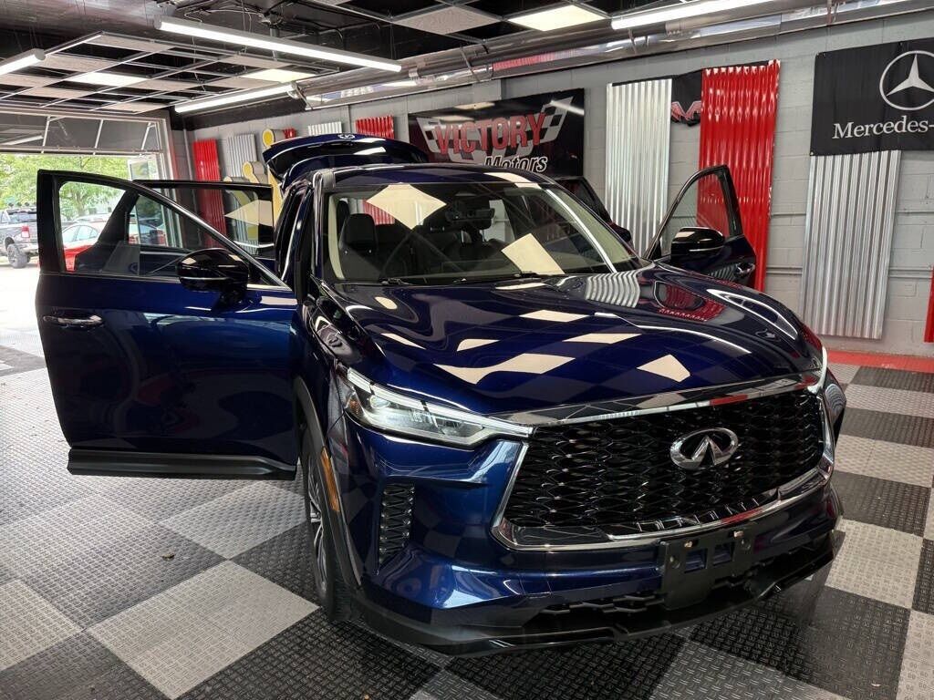 2023 INFINITI QX60 PURE Royal Oak MI
