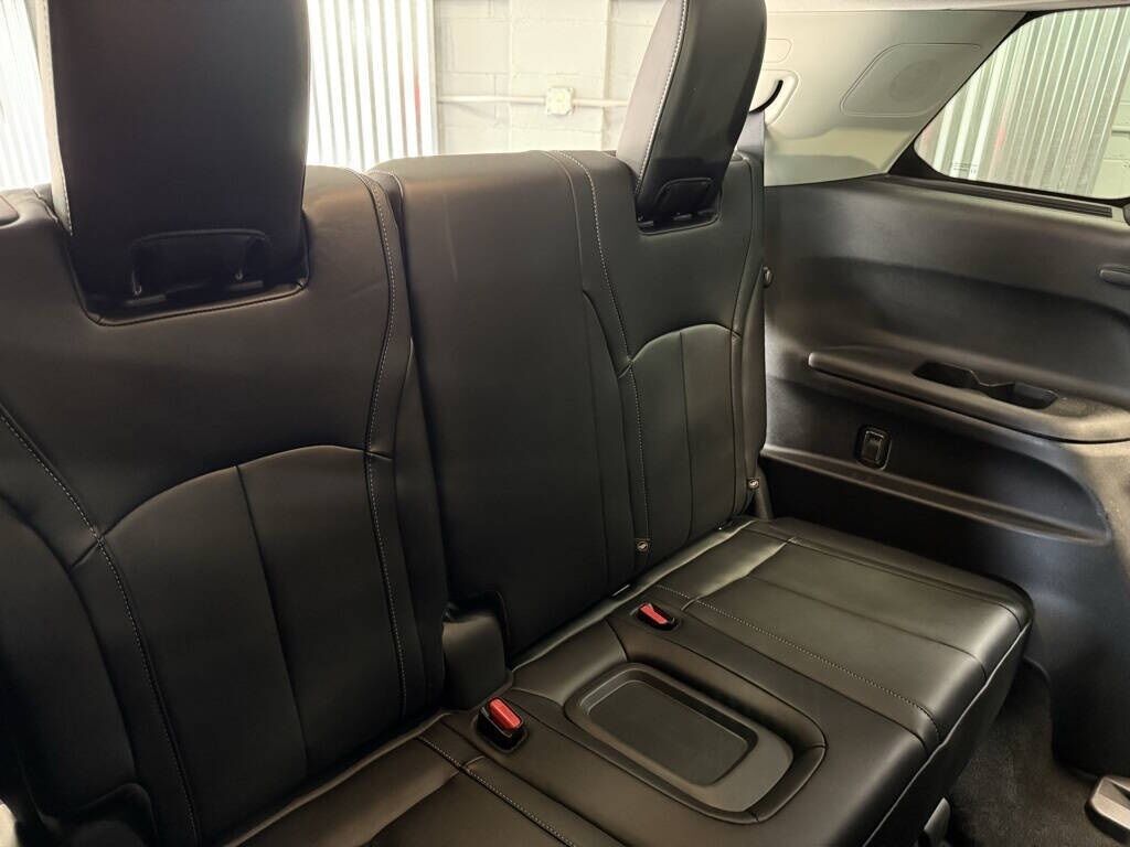 2023 INFINITI QX60 PURE Royal Oak MI