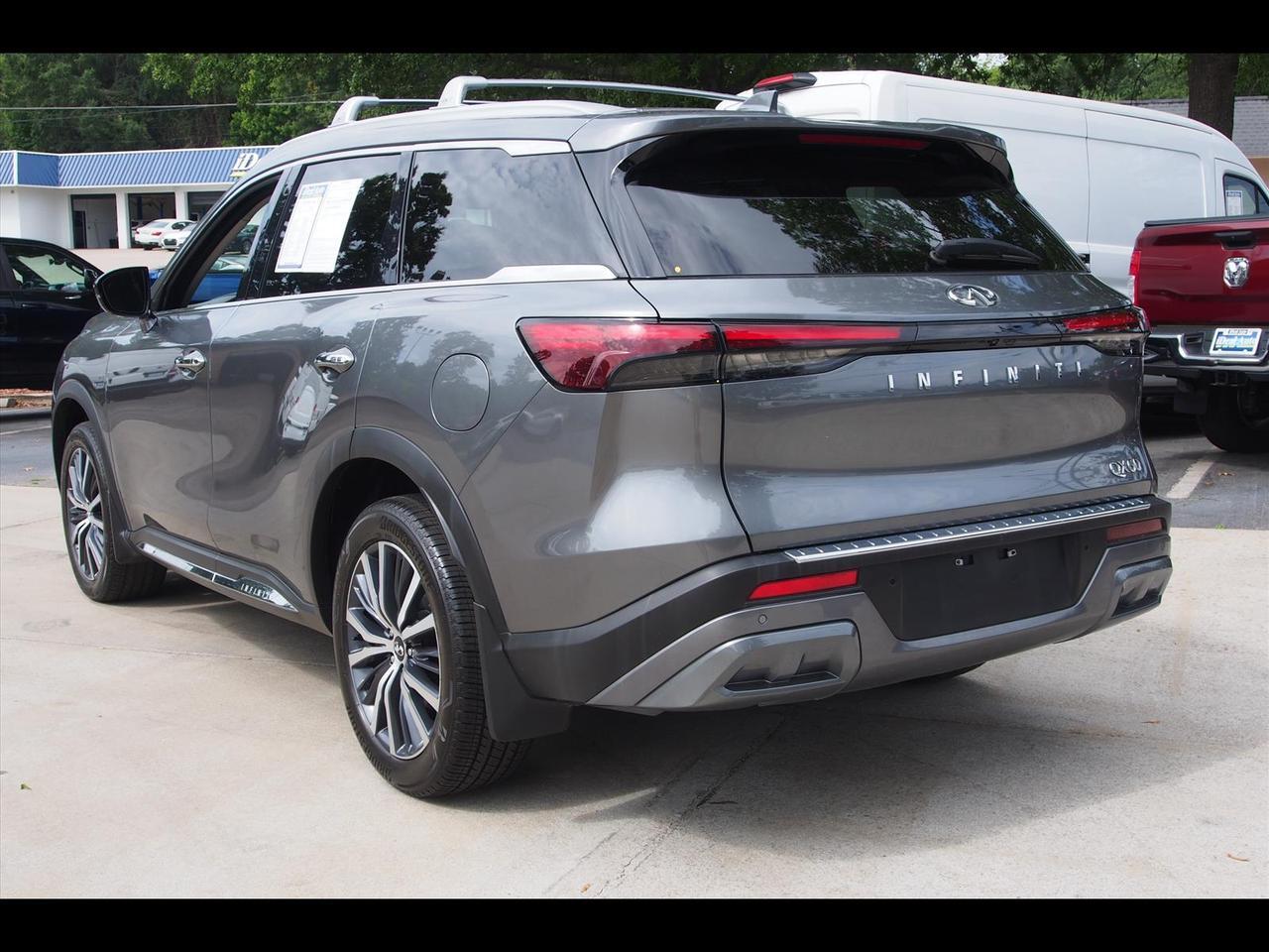 2023 INFINITI QX60 Sensory