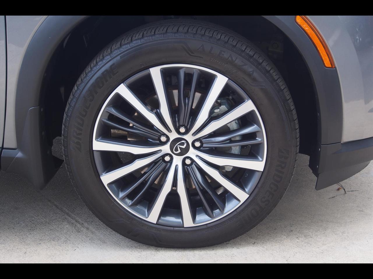 2023 INFINITI QX60 Sensory