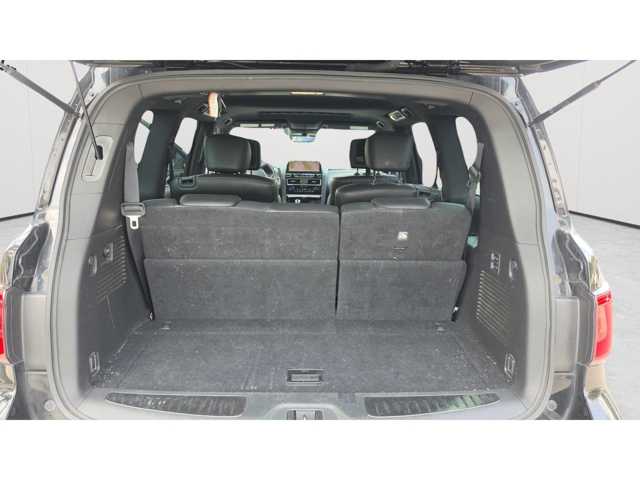 2023 INFINITI QX80 SENSORY