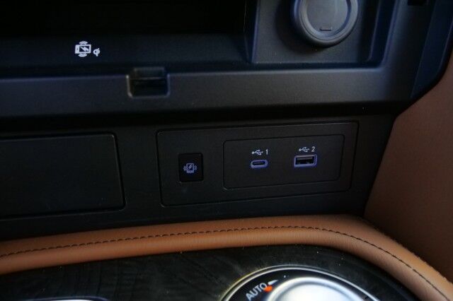 2023 INFINITI QX80 Sensory 4WD / Third Row / Bose Audio / Cooled Seats! High Point NC