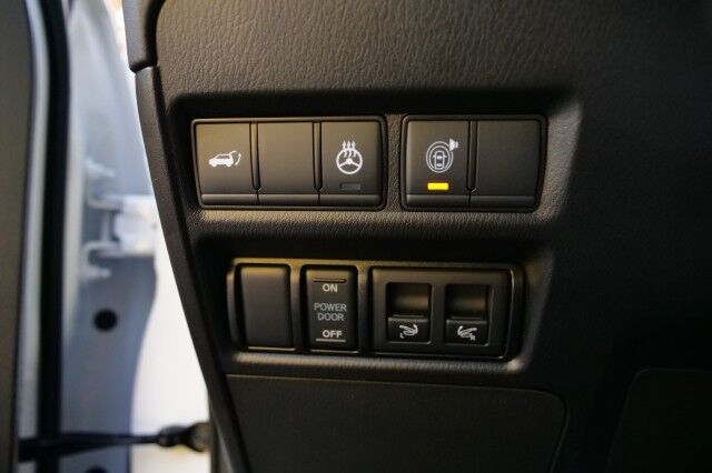 2023 INFINITI QX80 Sensory 4WD / Third Row / Bose Audio / Cooled Seats! High Point NC