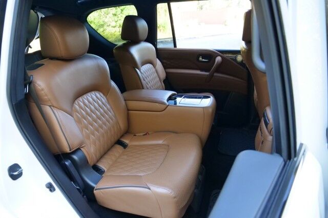 2023 INFINITI QX80 Sensory 4WD / Third Row / Bose Audio / Cooled Seats! High Point NC