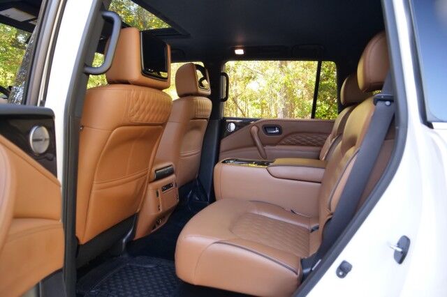 2023 INFINITI QX80 Sensory 4WD / Third Row / Bose Audio / Cooled Seats! High Point NC