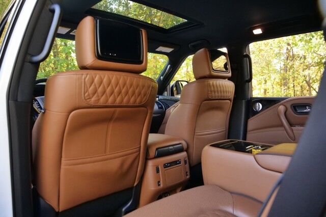 2023 INFINITI QX80 Sensory 4WD / Third Row / Bose Audio / Cooled Seats! High Point NC