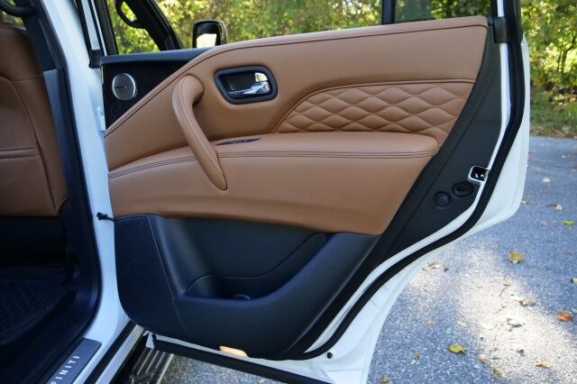 2023 INFINITI QX80 Sensory 4WD / Third Row / Bose Audio / Cooled Seats! High Point NC