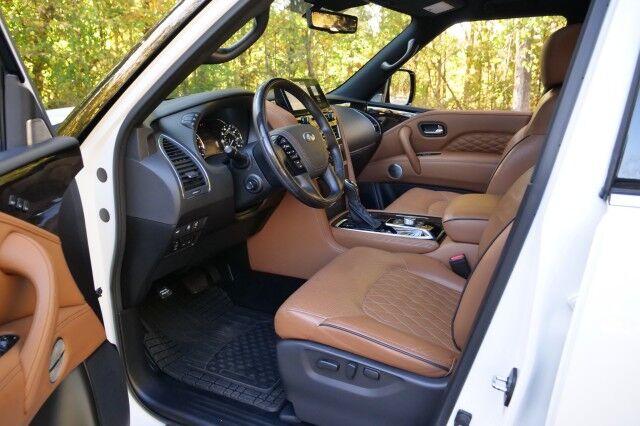 2023 INFINITI QX80 Sensory 4WD / Third Row / Bose Audio / Cooled Seats! High Point NC
