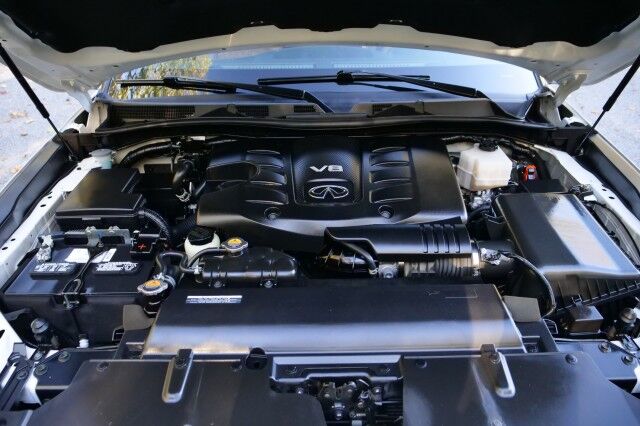 2023 INFINITI QX80 Sensory 4WD / Third Row / Bose Audio / Cooled Seats! High Point NC