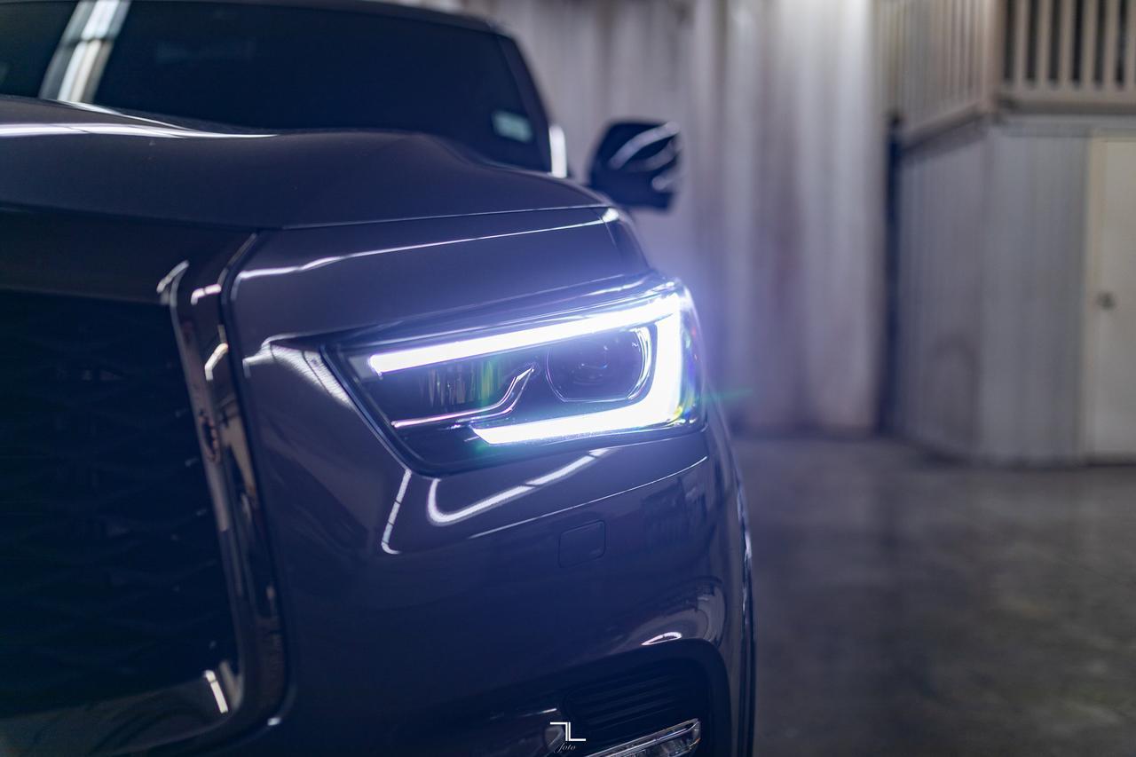 2023 Infiniti QX80 AWD Luxe Leather Roof Nav BCam Red Deer AB