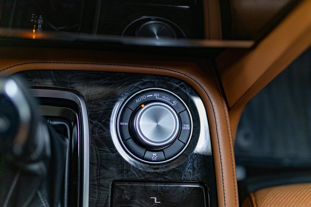 2023 Infiniti QX80 AWD Luxe Leather Roof Nav BCam Red Deer AB