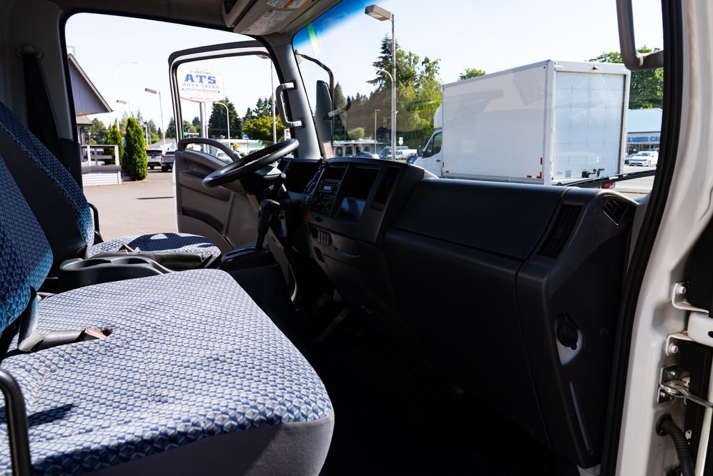2023 Isuzu NPR Milwaukie OR