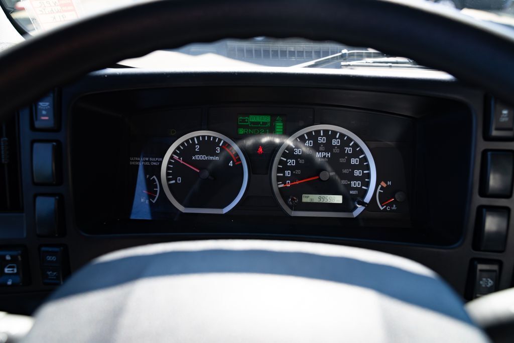 2023 Isuzu NPR Milwaukie OR