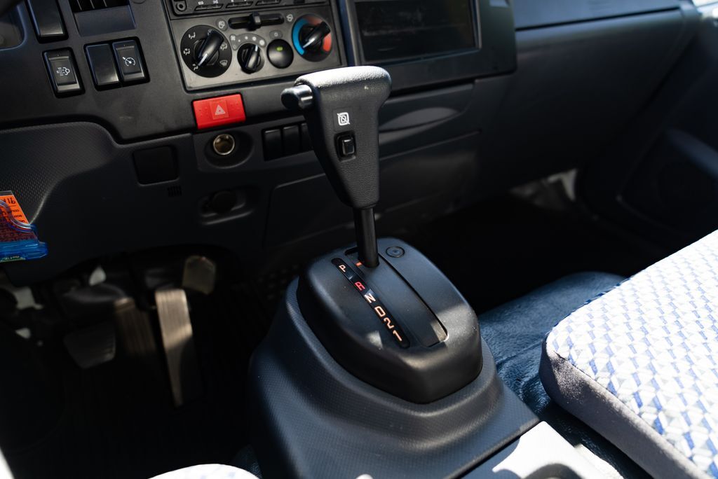 2023 Isuzu NPR Milwaukie OR