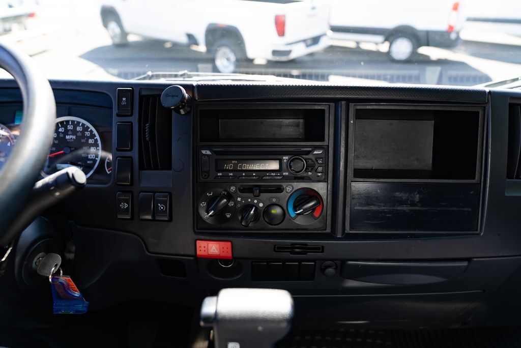 2023 Isuzu NPR Milwaukie OR