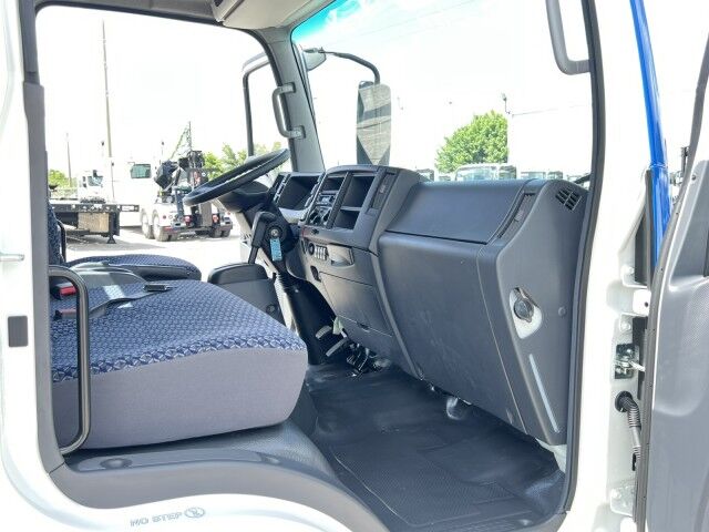 2023 Isuzu NPR-HD GAS 16&apos; Aluminum Flatbed Truck Miami FL