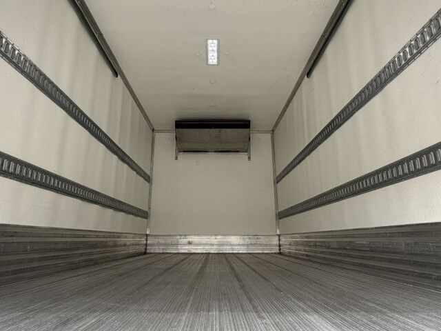 2023 Isuzu NRR 16' Refrigerated Truck with 2,500lbs. Lift Gate Homestead FL