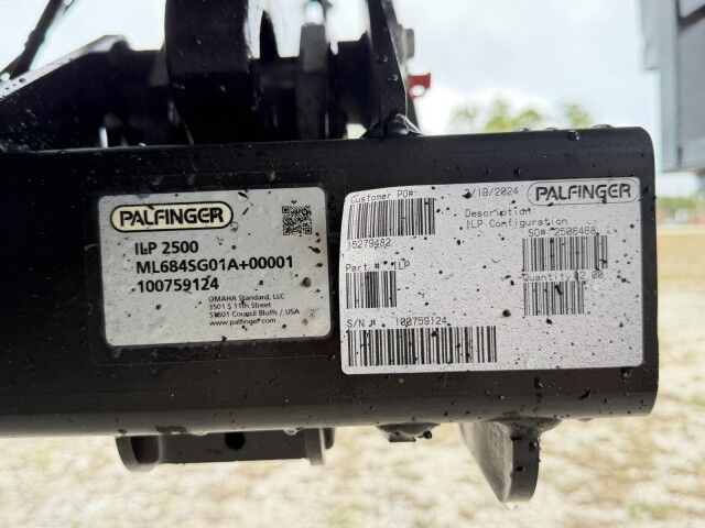 2023 Isuzu NRR 16' Refrigerated Truck with 2,500lbs. Lift Gate Homestead FL