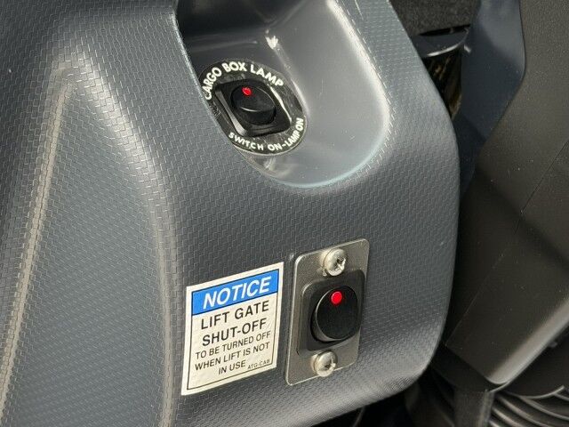 2023 Isuzu NRR 16' Refrigerated Truck with 2,500lbs. Lift Gate Homestead FL