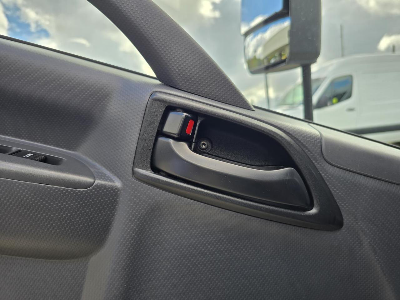 2023 Isuzu NRR 20ft Box W/2,500lbs Tuck-Under Liftgate and 5.2L Diesel Concord NC