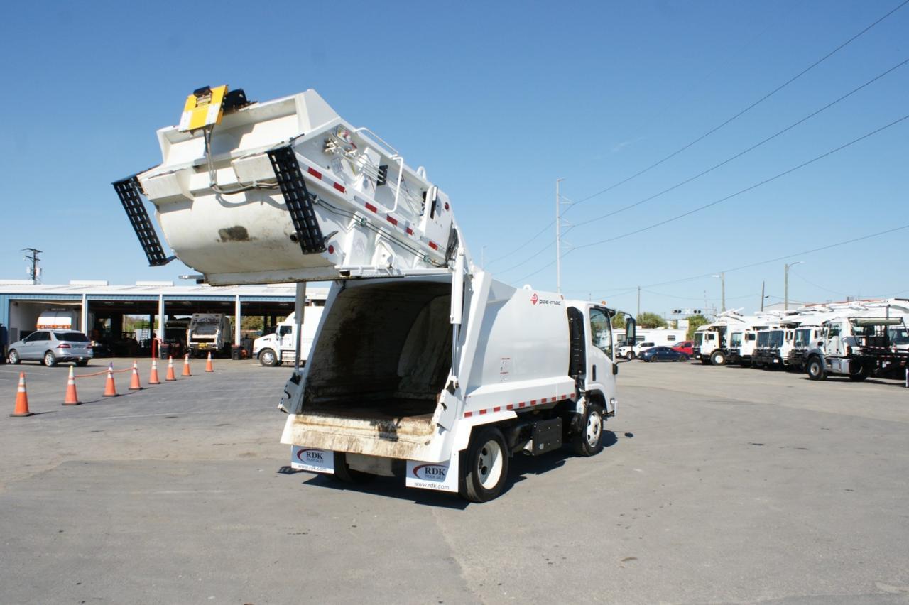 2023 Isuzu NRR 8 Yard Pac-Mac Rear Loader Garbage Truck Tampa FL
