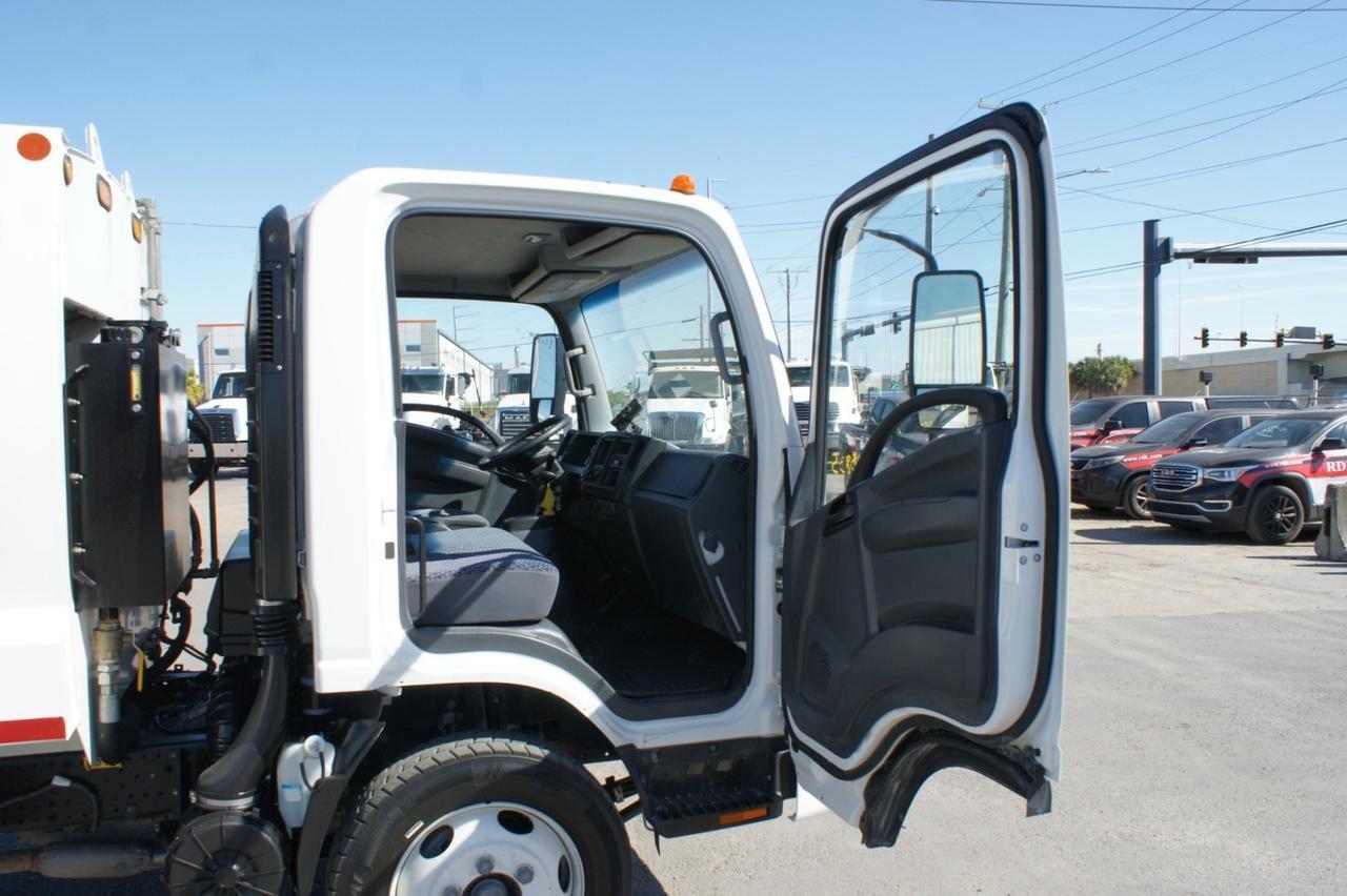 2023 Isuzu NRR 8 Yard Pac-Mac Rear Loader Garbage Truck Tampa FL