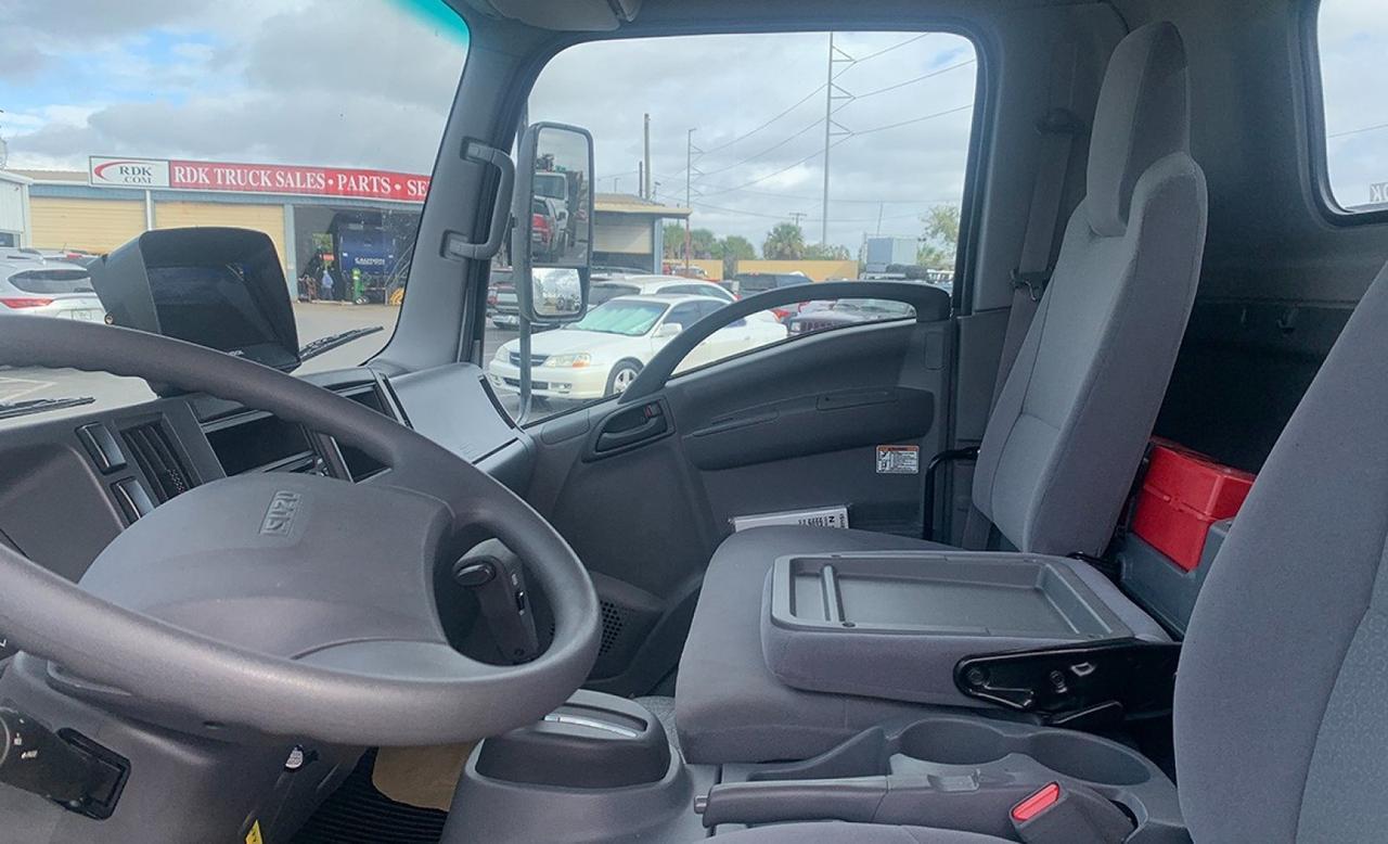 2023 Isuzu NRR 8 yd PacMac Rea Loader Garbage trucks Tampa FL