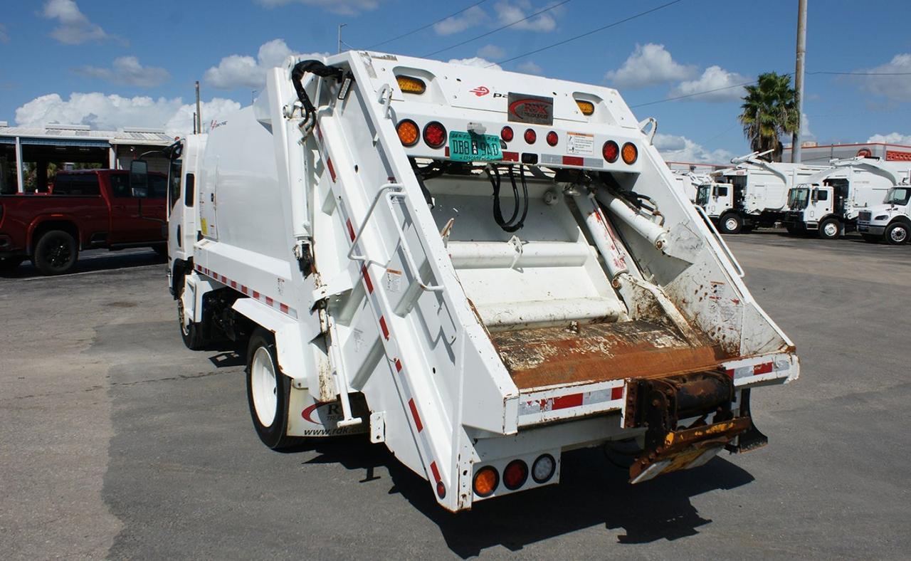 2023 Isuzu NRR 8 yd PacMac Rear Loader Garbage trucks Tampa FL
