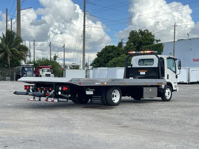 2023 Isuzu NRR Gas 22' Jerr-Dan Aluminum Rollback Car Carrier Truck. Order Yours!