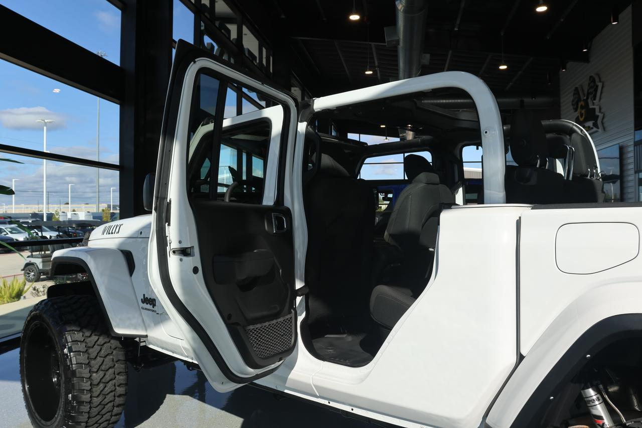 2023 JEEP GLADIATOR SPORT Houston TX