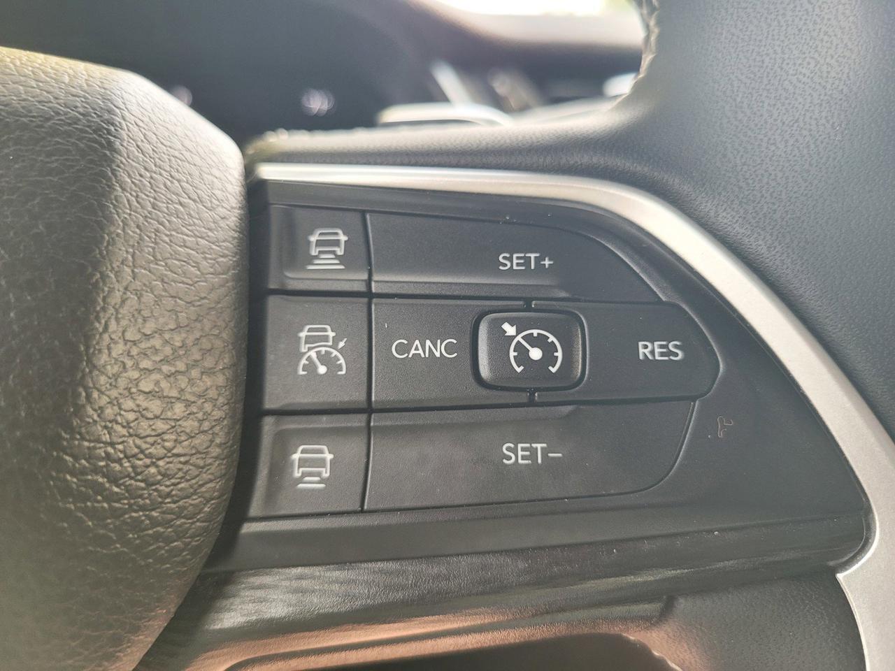 2023 JEEP GRAND CHEROKEE L LAREDO Roseville CA