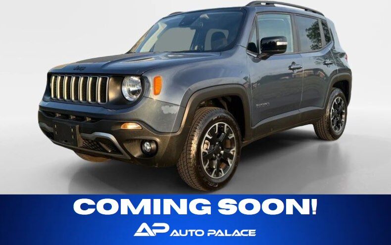 2023 JEEP RENEGADE LATITUDE KBB VALUE 27K WOW Columbus OH