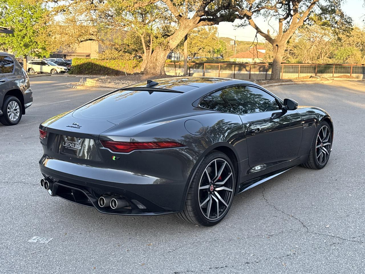 2023 Jaguar F-TYPE R