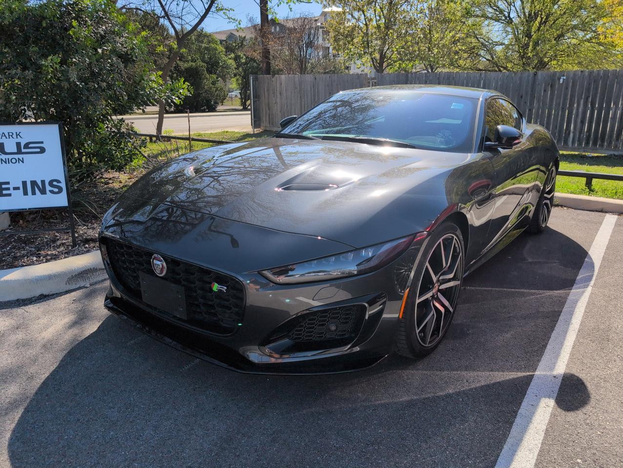 2023 Jaguar F-TYPE R