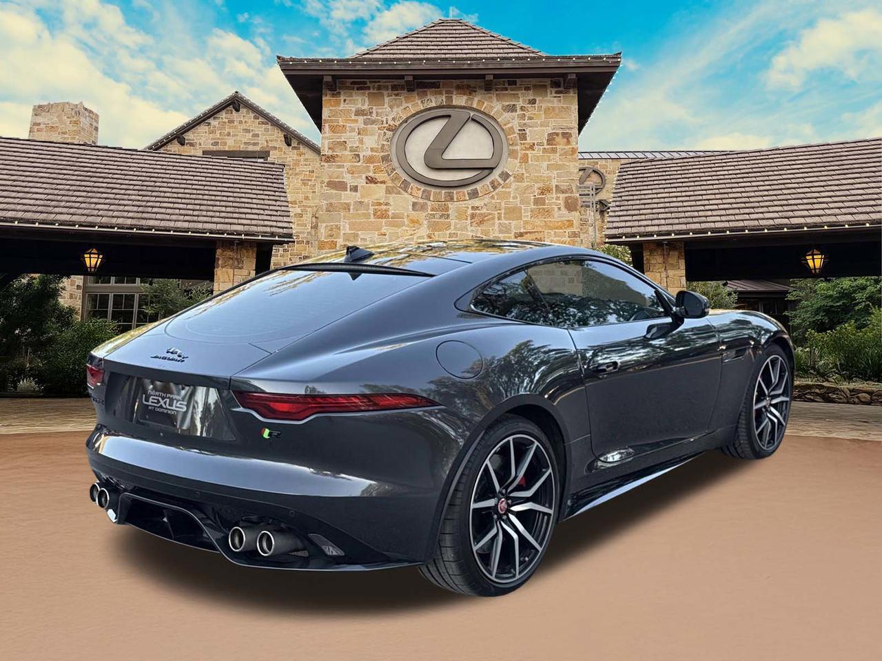 2023 Jaguar F-TYPE R