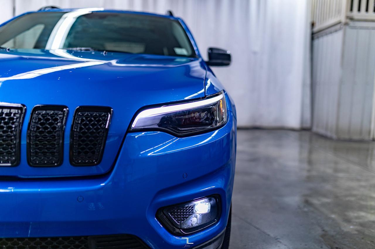 2023 Jeep Cherokee 4x4 Altitude Elite Leather Roof Nav Red Deer AB