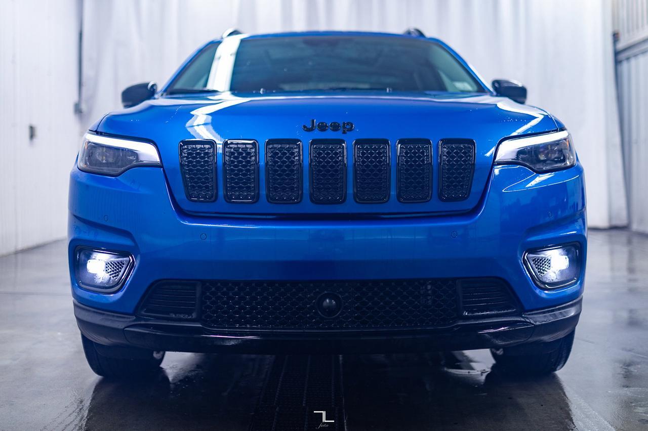 2023 Jeep Cherokee 4x4 Altitude Elite Leather Roof Nav Red Deer AB