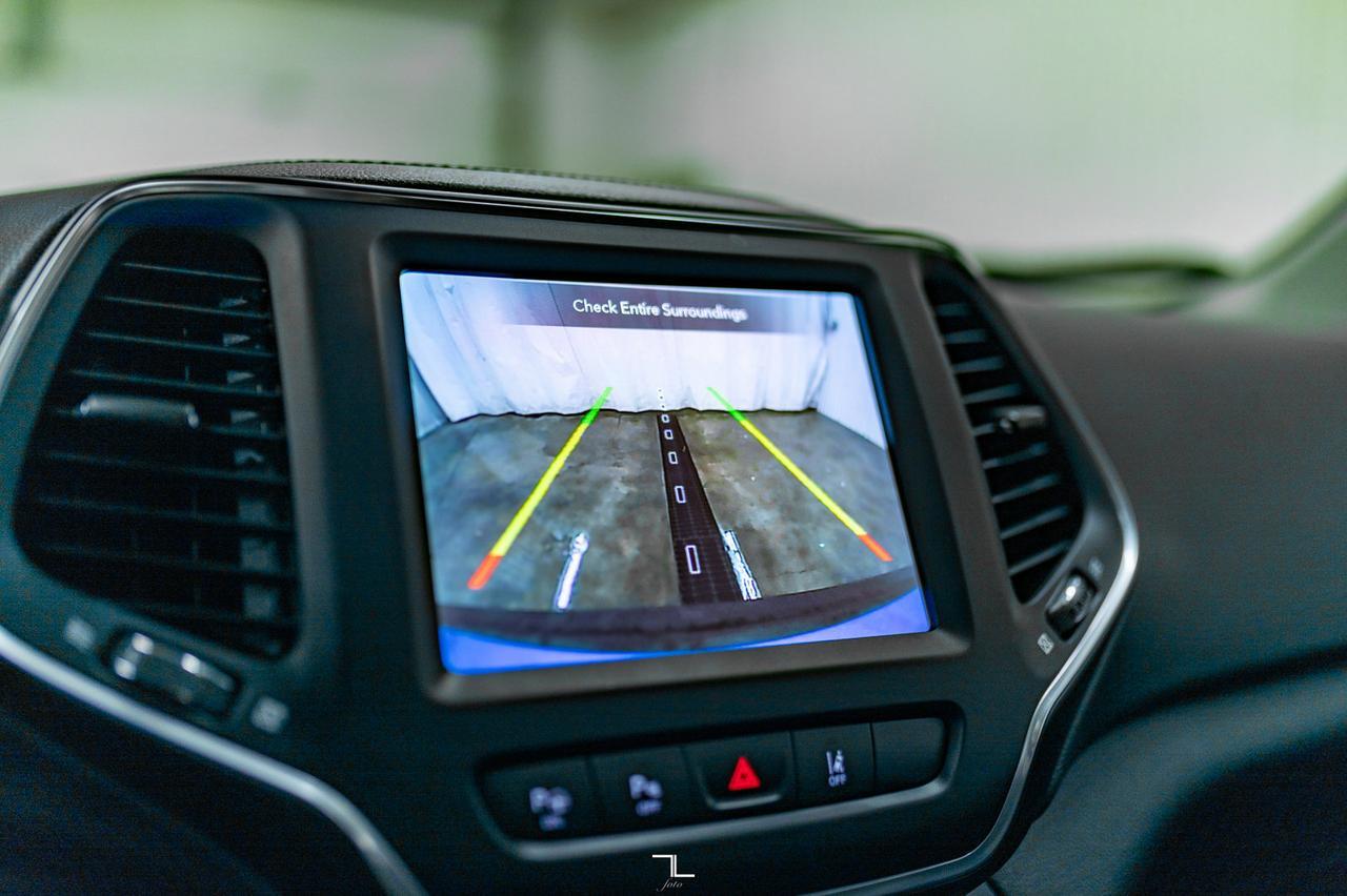 2023 Jeep Cherokee 4x4 Altitude Elite Leather Roof Nav Red Deer AB