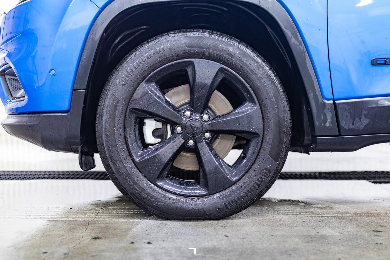 2023 Jeep Cherokee 4x4 Altitude Elite Leather Roof Nav Red Deer AB