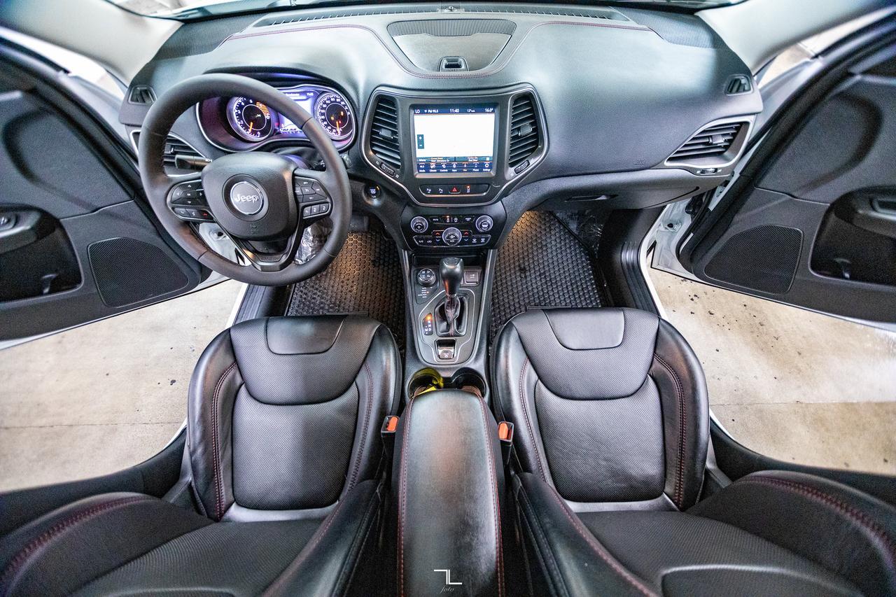 2023 Jeep Cherokee 4x4 Trailhawk Leather Roof Nav BCam Red Deer AB