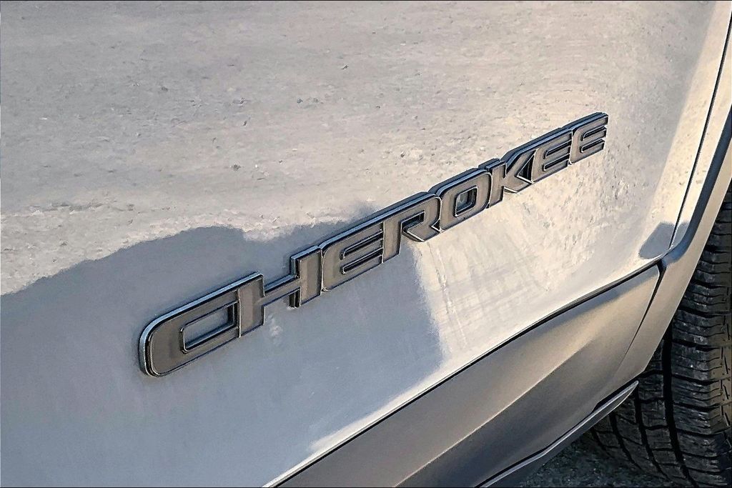 2023 Jeep Cherokee Altitude OR