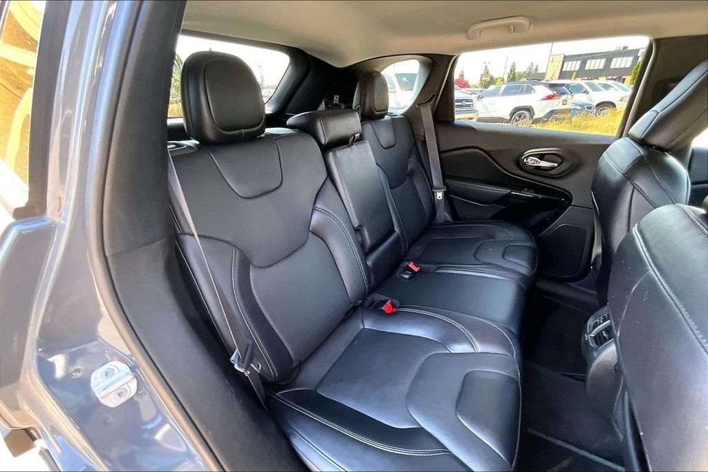 2023 Jeep Cherokee Altitude OR