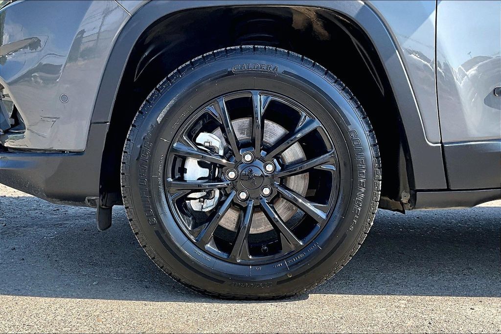 2023 Jeep Cherokee Altitude OR