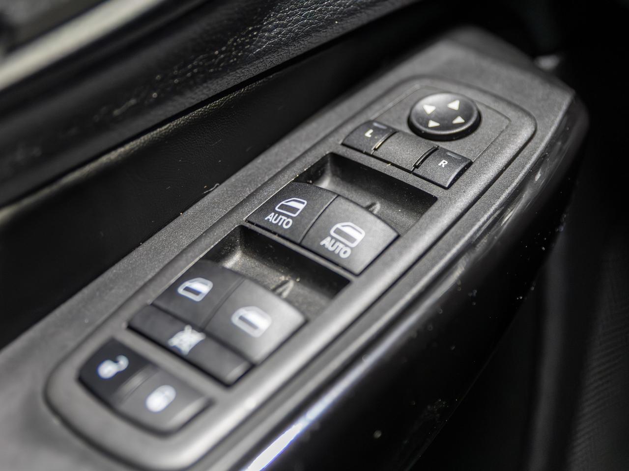 2023 Jeep Cherokee Altitude Lux 4WD NAV Cranberry PA