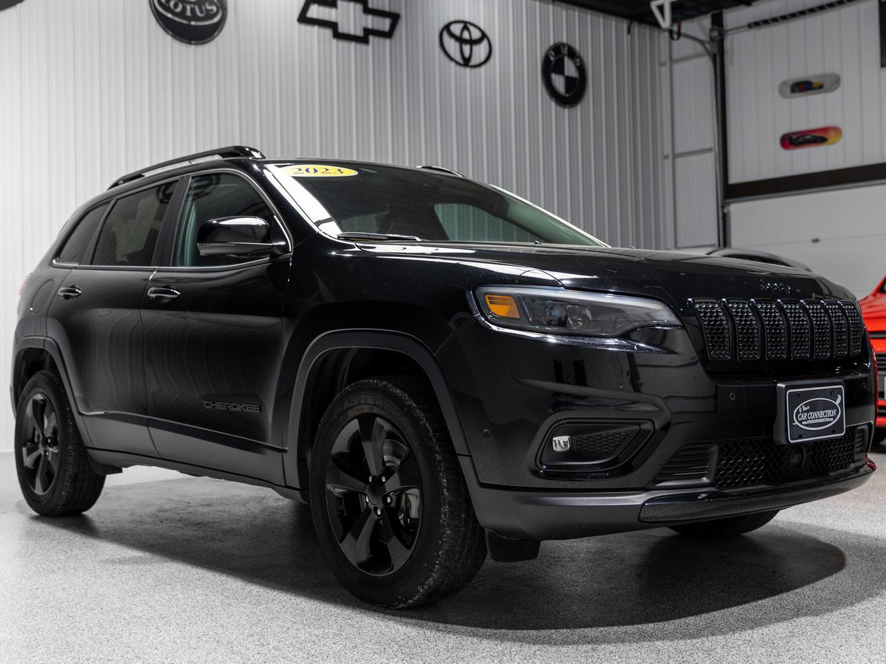 2023 Jeep Cherokee Altitude Lux 4WD NAV