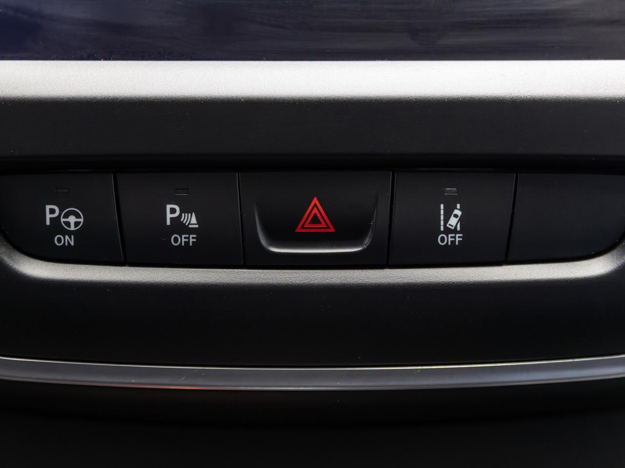 2023 Jeep Cherokee Altitude Lux 4WD NAV Cranberry PA