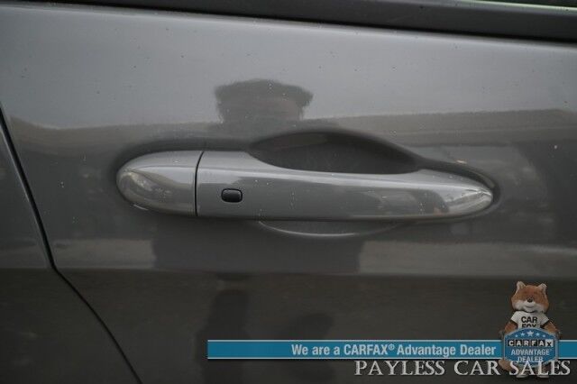 2023 Jeep Cherokee Altitude Lux / 4X4 / Auto Start / Power & Heated Leather Seats / Heated Steering Wheel / NAV / Adaptive Cruise Control / Lane Departure & Blind Spot Alert / Apple CarPlay & Android Auto / Back Up Camera / 1-Owner Anchorage AK