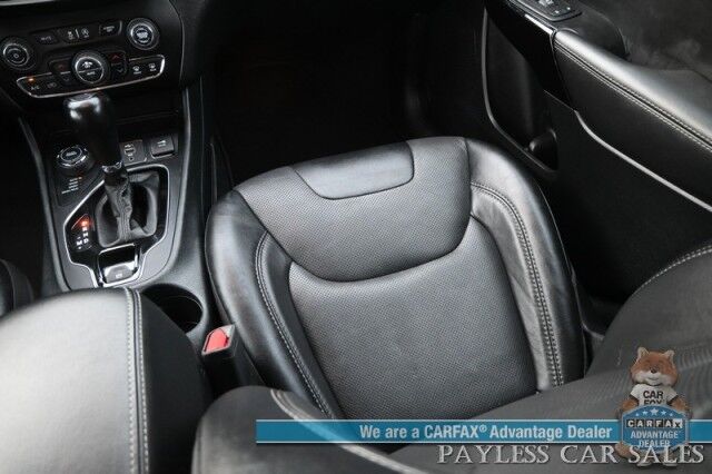 2023 Jeep Cherokee Altitude Lux / 4X4 / Auto Start / Power & Heated Leather Seats / Heated Steering Wheel / NAV / Adaptive Cruise Control / Lane Departure & Blind Spot Alert / Apple CarPlay & Android Auto / Back Up Camera / 1-Owner Anchorage AK