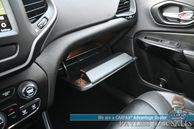 2023 Jeep Cherokee Altitude Lux / 4X4 / Auto Start / Power & Heated Leather Seats / Heated Steering Wheel / NAV / Adaptive Cruise Control / Lane Departure & Blind Spot Alert / Apple CarPlay & Android Auto / Back Up Camera / 1-Owner Anchorage AK